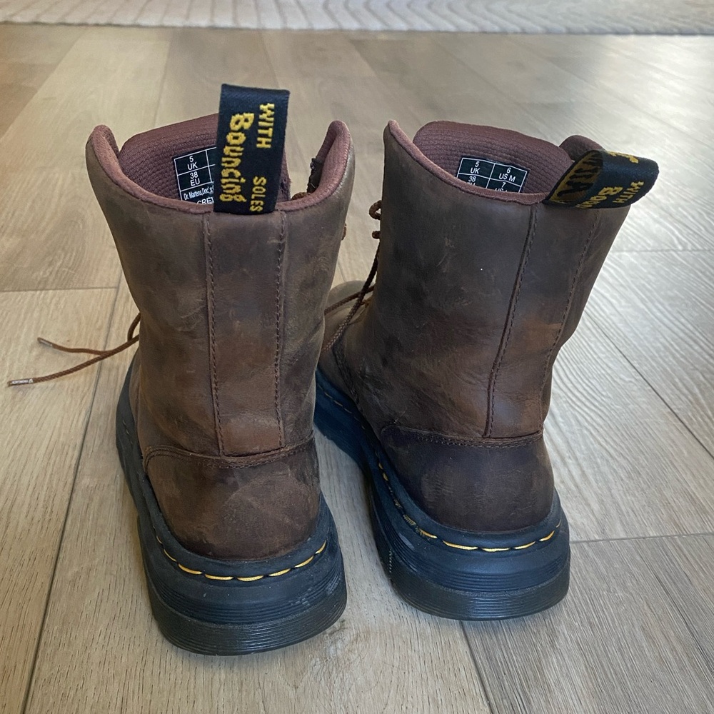 M6/W7 Dr. Marten crewson crazy horse leather everyday boots, dark brown - Picture 5 of 8
